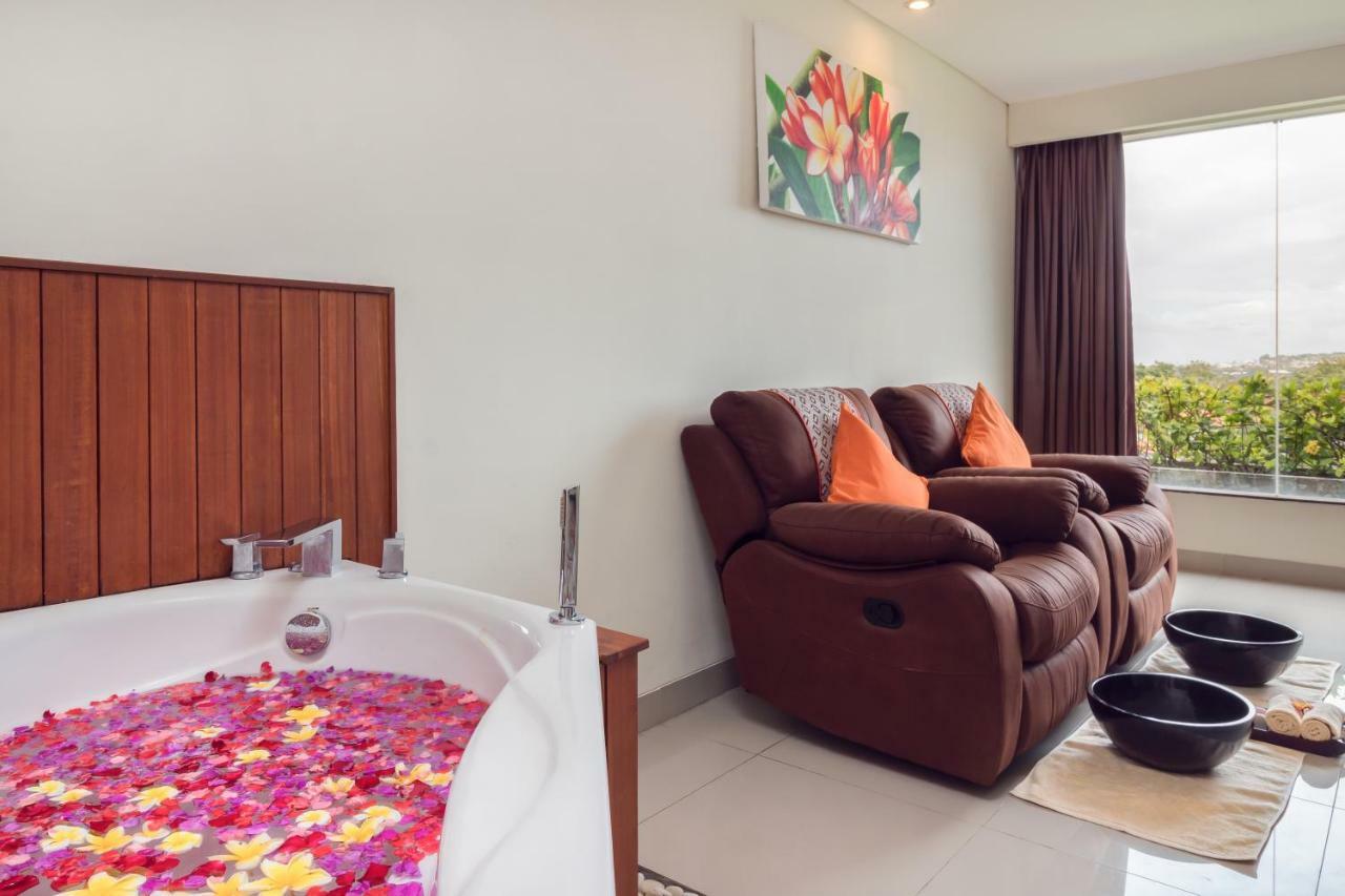 Fox Hotel Jimbaran Beach Bali Екстериор снимка
